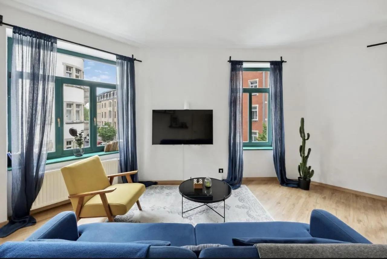 B Our Guest At New Vintage Chic Apartment location